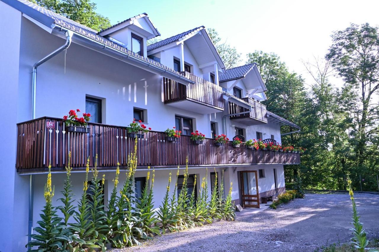 Apartmán Sobe Grajska Bled Exteriér fotografie